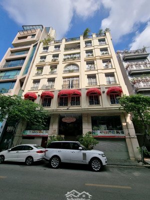 bán nhà mặt phố hai bà trưng sổ đỏ chính chủ diện tích 248m2 mặt tiền 10m xây 6 tầng thang máy