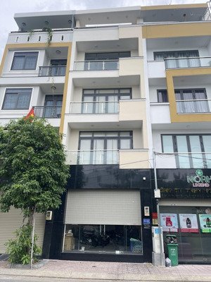 cho thuê nhà đường trần lựu 5x20m trệt 4 lầu - gía 35tr/tháng