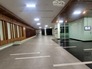 cần bán gấp chung cư cao cấp đẹp như khách sạn 5 sao - full nội thất sang xịn mịn - căn góc - tầng