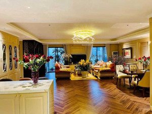 chính chủ bán căn hộ udic complex n04, 94m2, 2 phòng ngủ, 2 vs, đầy đủ nội thất đẹp, có slot oto