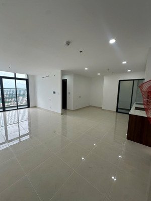 cho thuê cc phú đông sky garden, 7 triệu vnd/th, 68m2, 1pn, 1wc tại dĩ an, bình dương
