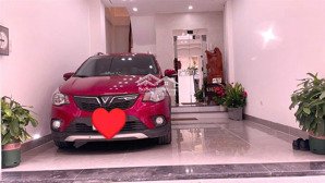 bán nhà phố nguyễn văn cừ 34m2 7 tầng, mặt tiền 4m. 13 tỷ, ngõ thông. ga ra ô tô. tặng nội thất