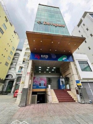 bán tòa nhà ngân hàng mb bank đang thuê dòng tiền ổn định mặt tiền quận bình thạnh giá 108 tỷ