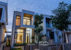bán nhanh cắt lỗ 3tỷ 1 cặp biệt thự trực diện sân golf siêu hiếm 10x30m tặng kèm thẻ golf pga 35năm