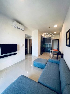 siêu siêu hiếm căn 2pn 1wc giá 5 tỷ, full nội thất. tầng cao, view thoáng, sẵn hđ thuê 14tr/tháng.