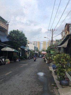 bán nhà đẹp 3 tầng an lạc ngay võ văn kiệt 100m2 ngang khủng 6m đường xe tải thông nhỉnh 6 tỷ