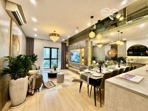 gia đình bán căn 3 ngủ tại pandora 53 triều khúc, 104m2, full đồ, ban công tây nam, sổ đỏ