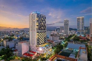 em có nhiều căn ariyana giá tốt chỉ từ 1,55 tỷ; căn vip 2pn giá 7 tỷ view biển đẹp