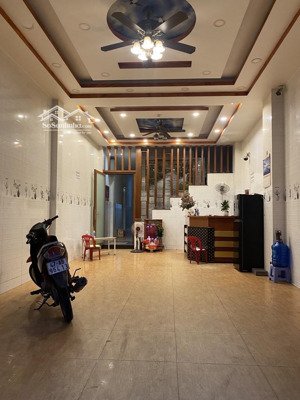 hẻm 4m sát mt vườn lài 90m2 ngang 5x17m, giá 6.2 tỷ