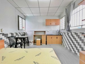 phòng studio full nội thất máy giặt riêng trung tâm bình thạnh