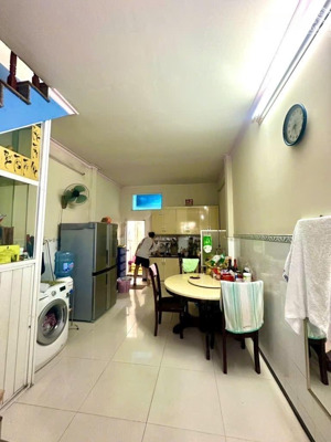 q.11: khu bàn cờ lạc long quân - sát đầm sen - hxh 6m thông dễ kd - 56m2, 2 tầng - chỉ nhỉnh 7 tỷ