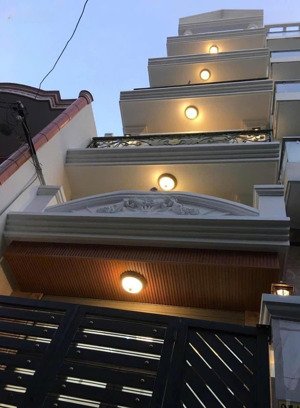 nhà hẻm 5m thái phiên (3.8*13m, 5 lầu thang máy), f8, quận 11 chỉ: 10.5 tỷ