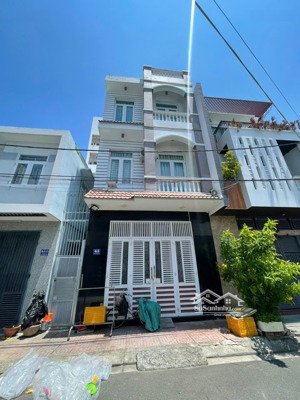 bán nhà đẹp 3 tầng khu tđc phước long dt 65m², gần biển, đường ôtô 10m, giá mềm 6.6 tỷ có tl