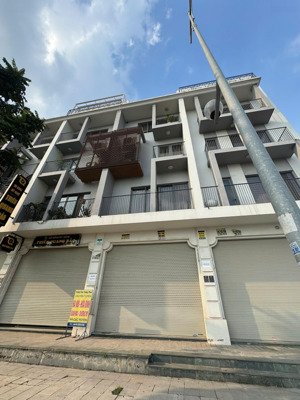 thu hồi vốn chủ gửi bán căn shophouse dt 75m2