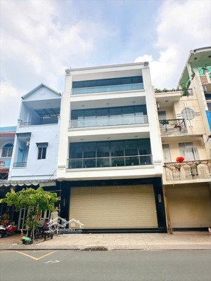 nhà mặt tiền phan xích long - sầm uất nhất phú nhuận