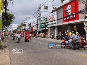 chính chủ bán nhà hẻm kinh doanh 12m thống nhất p11 gv, dt 10x33m, cn 300m2, giá chỉ: 27.5 tỷ tl