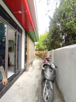 nhà 3 tầng đầy đủ đồ nằm trong khu bệnh viện có hỗ trợ vay ngân hàng