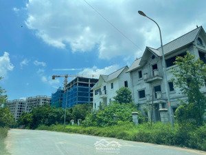 chính chủ cần bán căn bt 300m2, bao gồm cả nhà thô, kim hoa - mê linh - hn, lh 