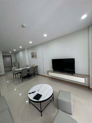 cho thuê căn hộ sky central định công - hoàng mai 75m, 2pn, full đồ, 13tr/th
