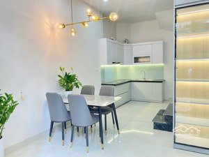 bán nhà phố quan nhân 5tầng thang máy, mới đẹp ở ngay chỉ nhỉnh 7 tỷ