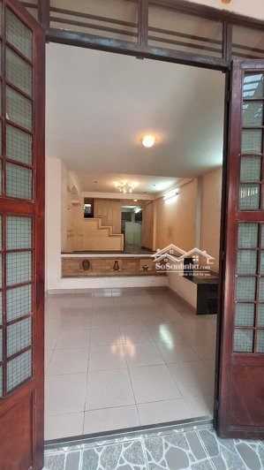 cần bán nhà 4 tầng tại trung tâm quận tân bình, dt 204.39m2. nhà kiên cố xây dựng bê tông cốt thép.