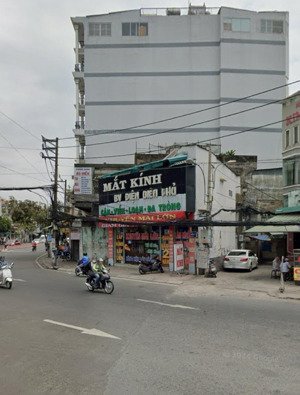 bán nhà giá tốt định giá ngân hàng 8,17 tỷ bán chỉ 7,5 tỷ tại kc76 huỳnh tấn phát q7