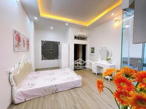 bán nhà 5 tầng mới xây 4.58 tỷ tại kim chung 30m², mt 4.5m gần kđt hinode