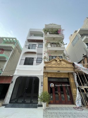 bán nhà ngọc thuỵ vỉa hè ô tô tránh thang máy kinh doanh