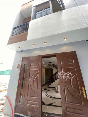 bán nhà mới xây 3 tầng tại kiêu kỵ - gần vinhomes ocean park - giá chỉ 4ty6