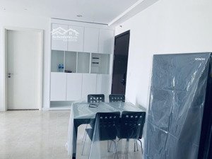 bán ch 73m2 tại d''capitale, trần duy hưng, trung hòa, cầu giấy, hn, giá thỏa thuận, view đẹp