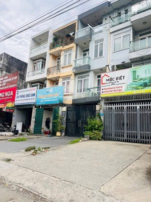 nhà phố 4x20m hầm 4 tầng đường nguyễn hoàng - giá 26.5 tỷ tl