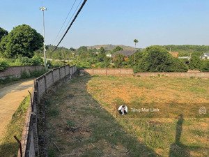 bán lô đất 863,8 mét phú mãn,hoà lạc , cách ql 21 chỉ 5 phút di chuyển. giá 16tr/m 