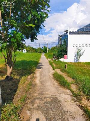 Đất hẻm 82 đường Lê Văn Khuyên P5 TP Tân An