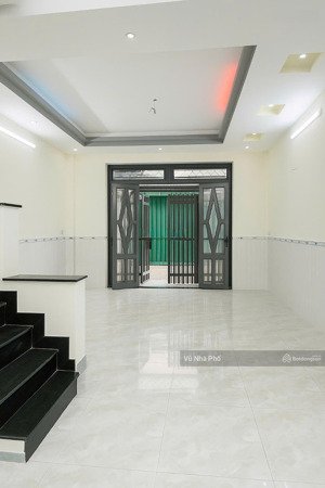 ngang khủng 5m, 4 tầng, 4pn, sân thượng, quang trung gò vấp, 4 tỷ hơn