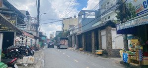 bán toà chdv 370m2. mt đường đẹp. tt tăng nhơn phú b. q9. giá 40 tỷ