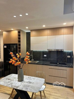 chính chủ tôi cần bán căn hộ 2pn-dt 71m2, full nội thất cc imperia garden, tầng trung, giá bán 6ty3