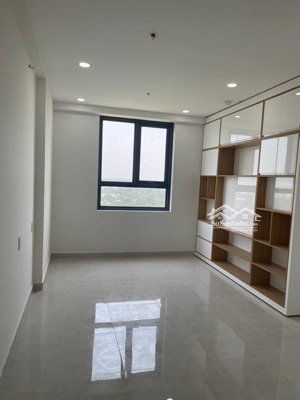 chính chủ cần bán nhanh căn 55m2 1,82 tỷ bao hết, view đẹp, thoáng, chung cư sài gòn intela