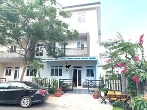 Biệt thự ngang 9,2mét khu dân cư compound Park Riverside
