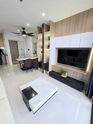 nhà chính chủ - bán căn hộ chung cư the legend 90 nguyễn tuân