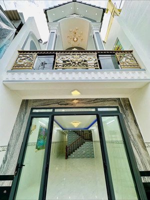 bán nhà 1 trệt 1 lầu, ngay chợ cái răng, diện tích 87m2, giá bán 4 tỷ 390 triệu