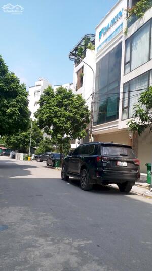 Bán 121m2 đất phân lô Trịnh Văn Bô, phù hợp xây tòa văn phòng, căn hộ cho thuê