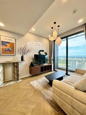 căn chung cư giá tốt với 2pn 76m², full nt chỉ 10.3 tỷ đã có sổ riêng tại dự án lumiere riverside