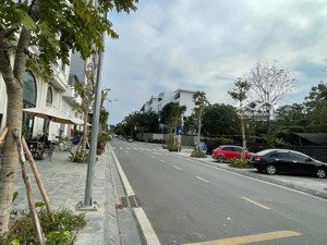 bán nhà ngọc thụy long biên, gần phố kinh doanh, 64m2, 9.8 tỷ