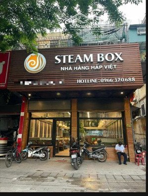 cho thuê nhà mặt phố ô chợ dừa 3 tầng, dt 120m², mt 5m, vỉa hè rộng, kinh doanh siêu lợi nhuận