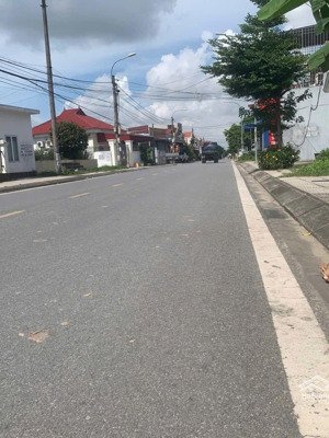 110m2 tại trục dân hạnh, đặng cương, an dương. lh: 
