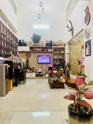 bán nhà mặt phố tô hiến thành, tân lợi, buôn ma thuột, 8 tỷ, 132m2 giá tốt