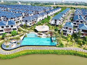 cho thuê nhanh căn biệt thự song lập 178m2 hoàn thiện nội thất, có thể vào ở ngay