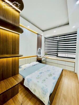 Bán Nhà Đại Từ ,DT45m2 ,Giá 7.xxTỷ , Ngõ Nông , thoáng Sáng , Lô góc