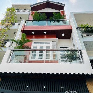 chú tuấn kẹt tiền bán nhà đ.kỳ đồng,p9,q3 giá 4tỷ250/67,2m2 thuê 27tr/tháng gần bệnh viện quận 3