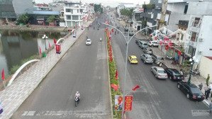 siêu phẩm mặt đường hồ sen 175m² điểm đẹp xây tòa nhà, bar, nhà hàng